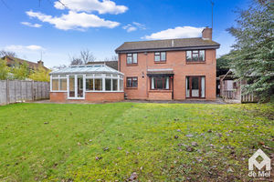 Photo 21- click for photo gallery